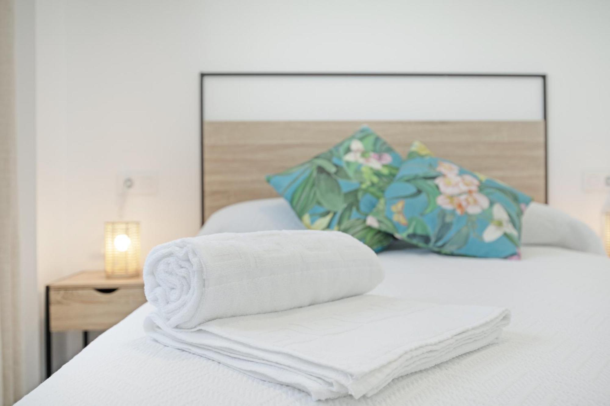 קוניל דה לה פרונטרה Cervantes Homes No3 מראה חיצוני תמונה